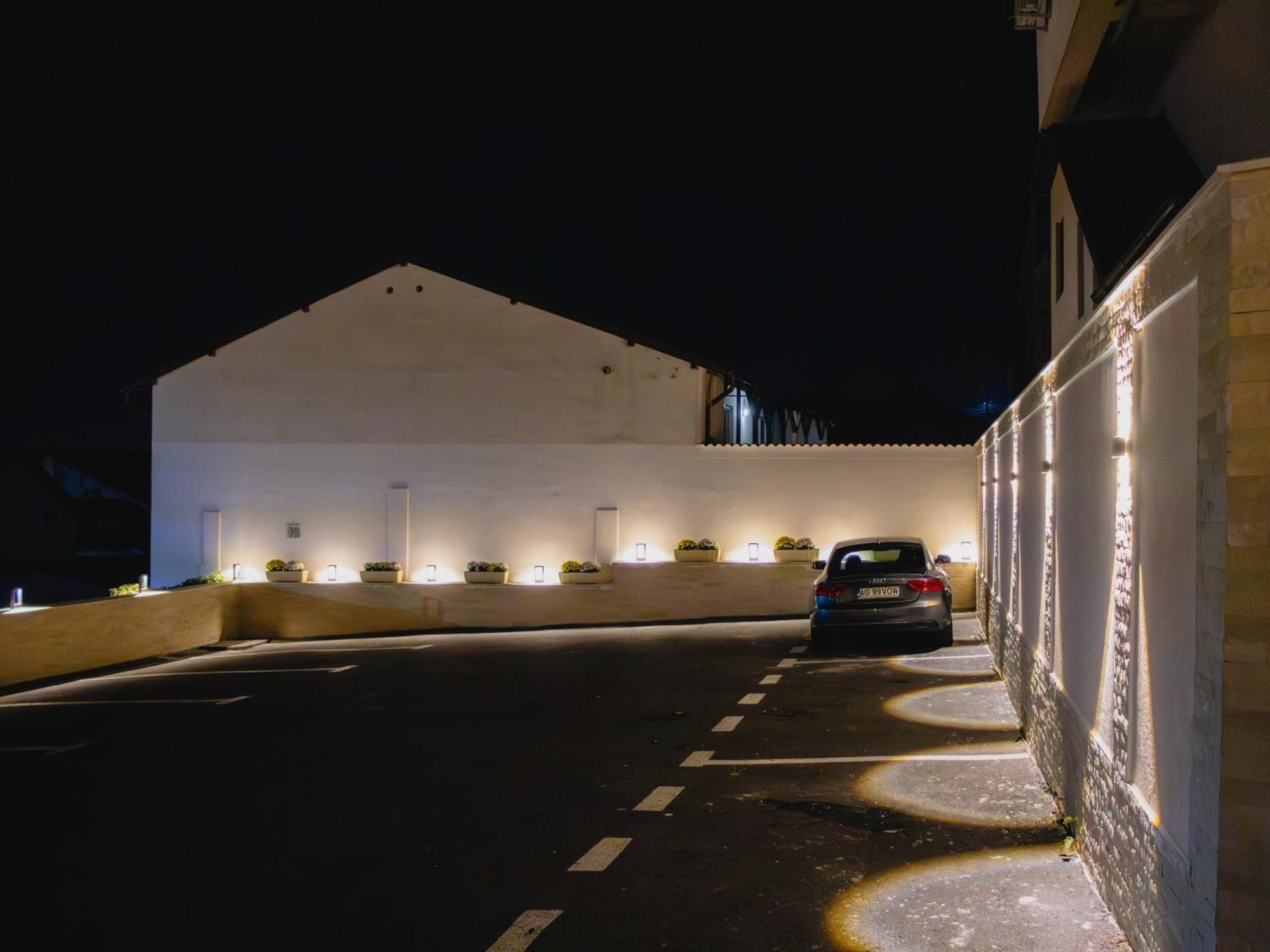 Casa Munteneasca Alessandro Piteşti Esterno foto